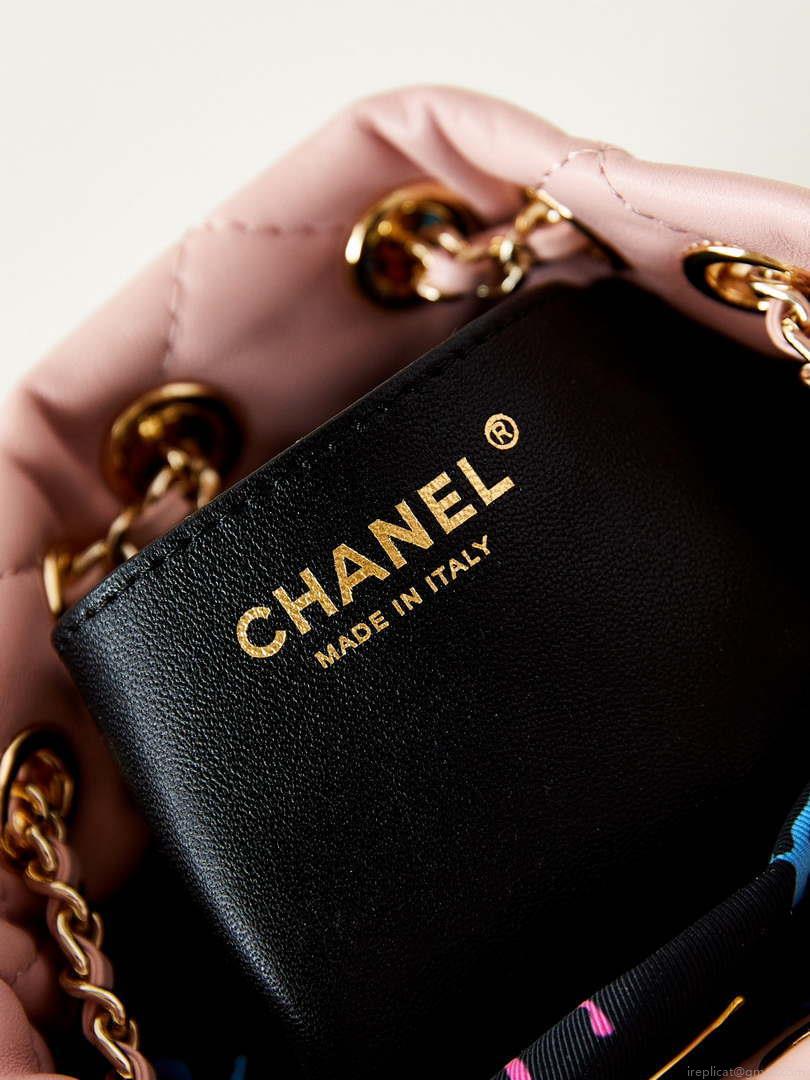 Chanel AS4810 Backpack Shiny Lambskin & Gold-Tone Metal Pink