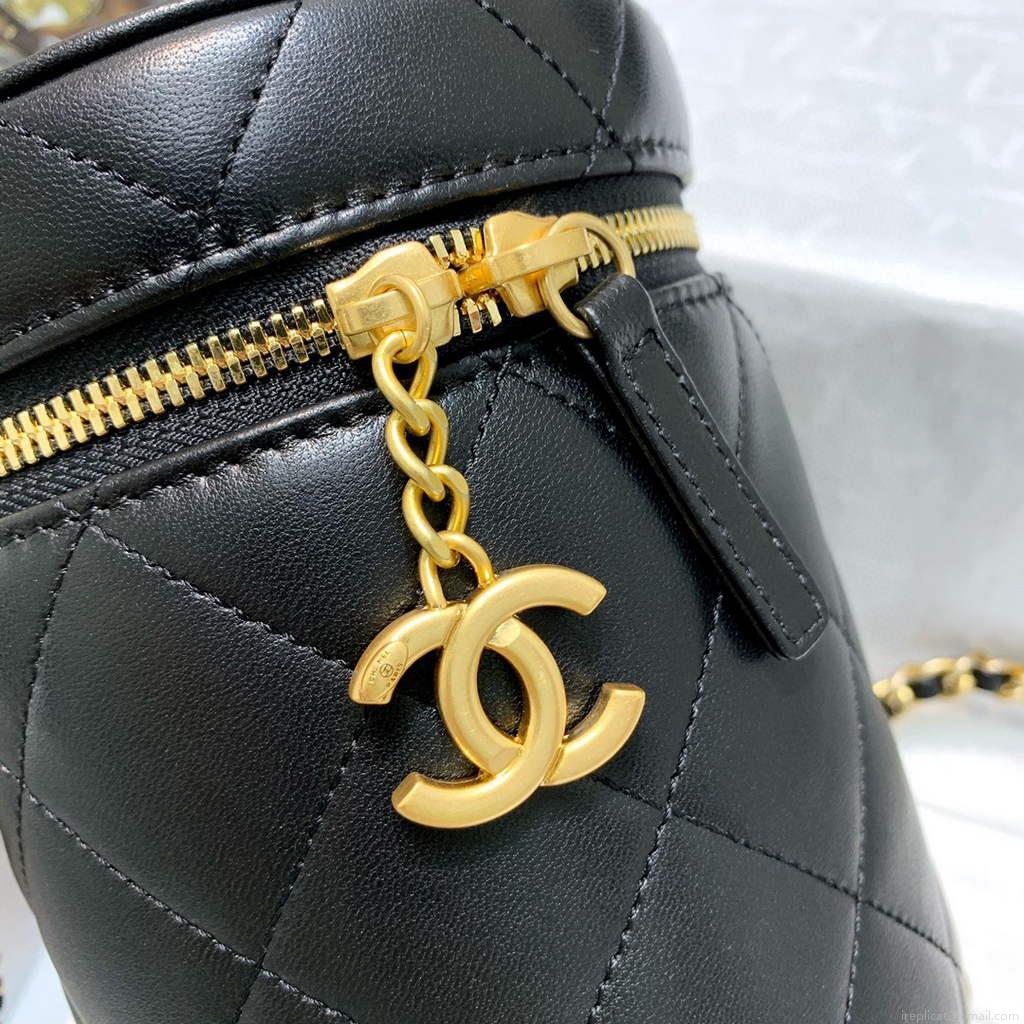 Chanel AS2735 Small Vanity Case Lambskin Gold Black