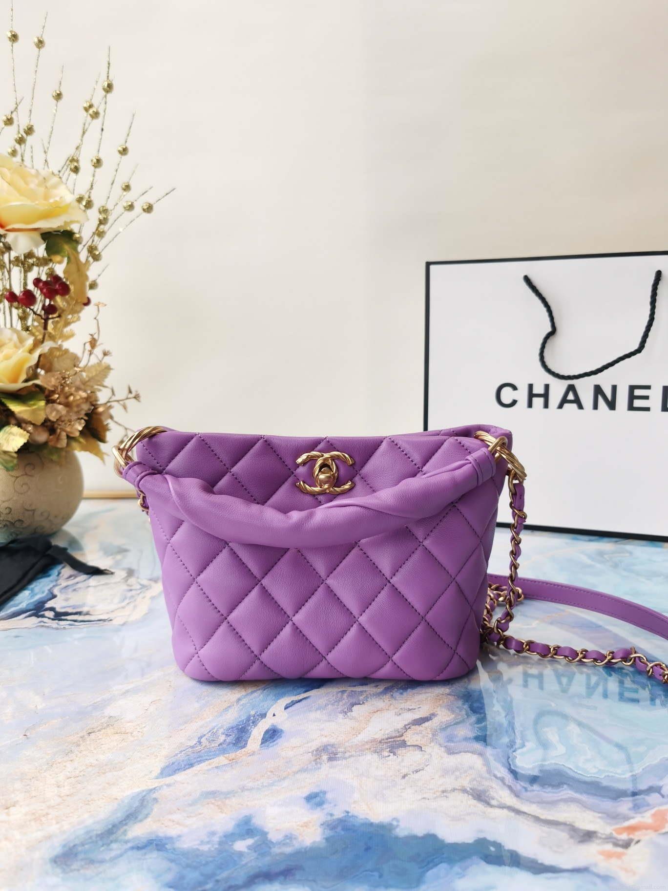 Chanel as2989 Chain lambskin bag with top handle purple