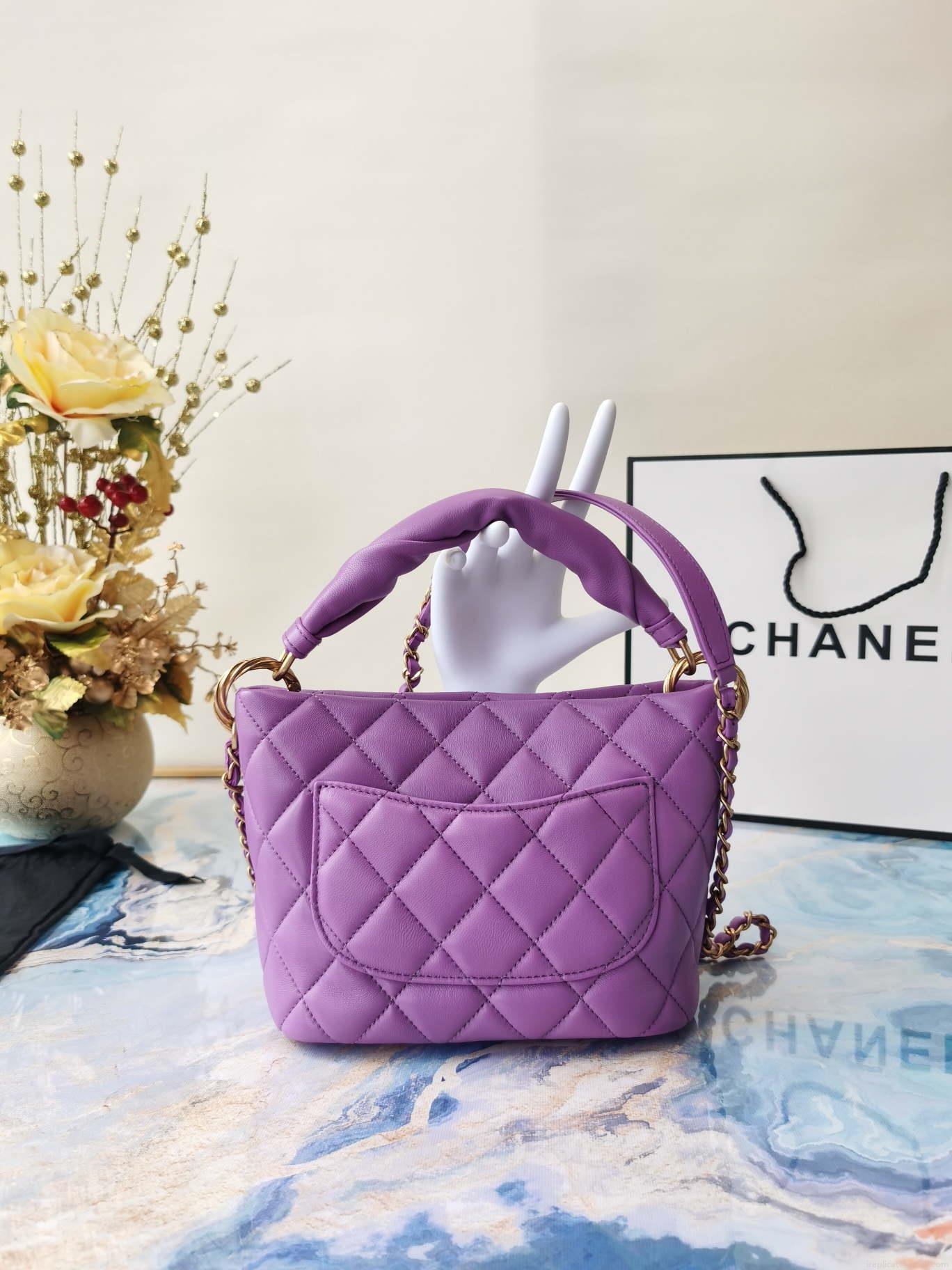 Chanel as2989 Chain lambskin bag with top handle purple