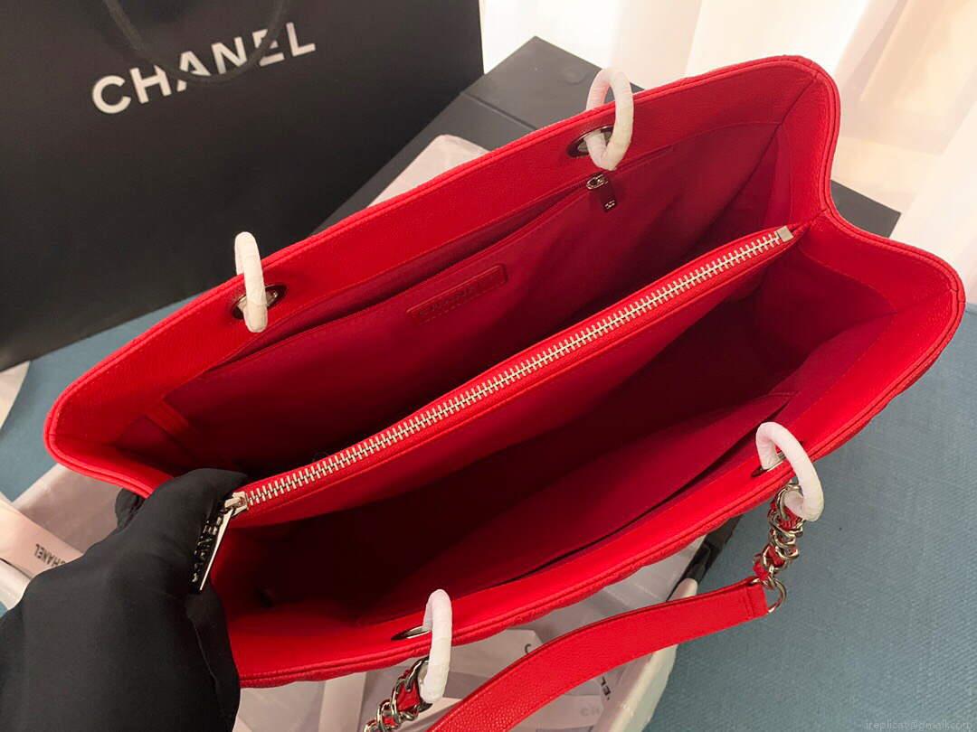 Chanel A50995 Matelasse GST Chain Tote bag caviar Calfskin leather Red Silver