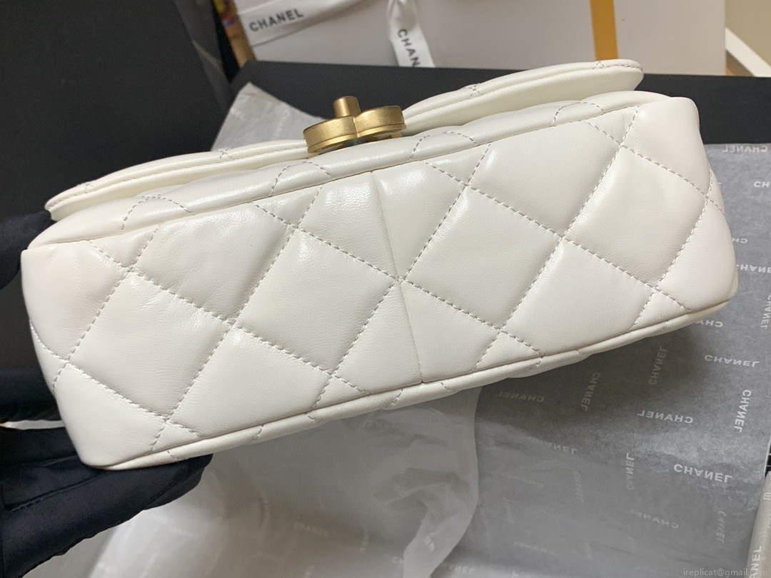 Chanel AS3206 Small Flap bag lambskin gold White
