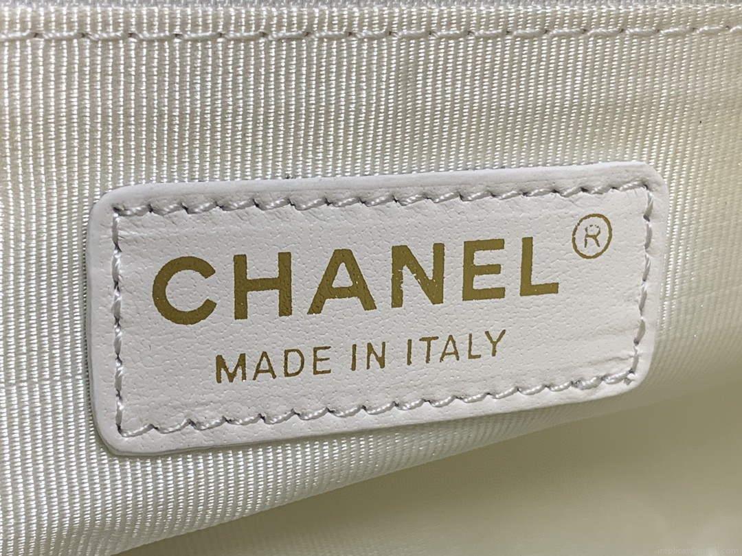 Chanel AS3206 Small Flap bag lambskin gold White