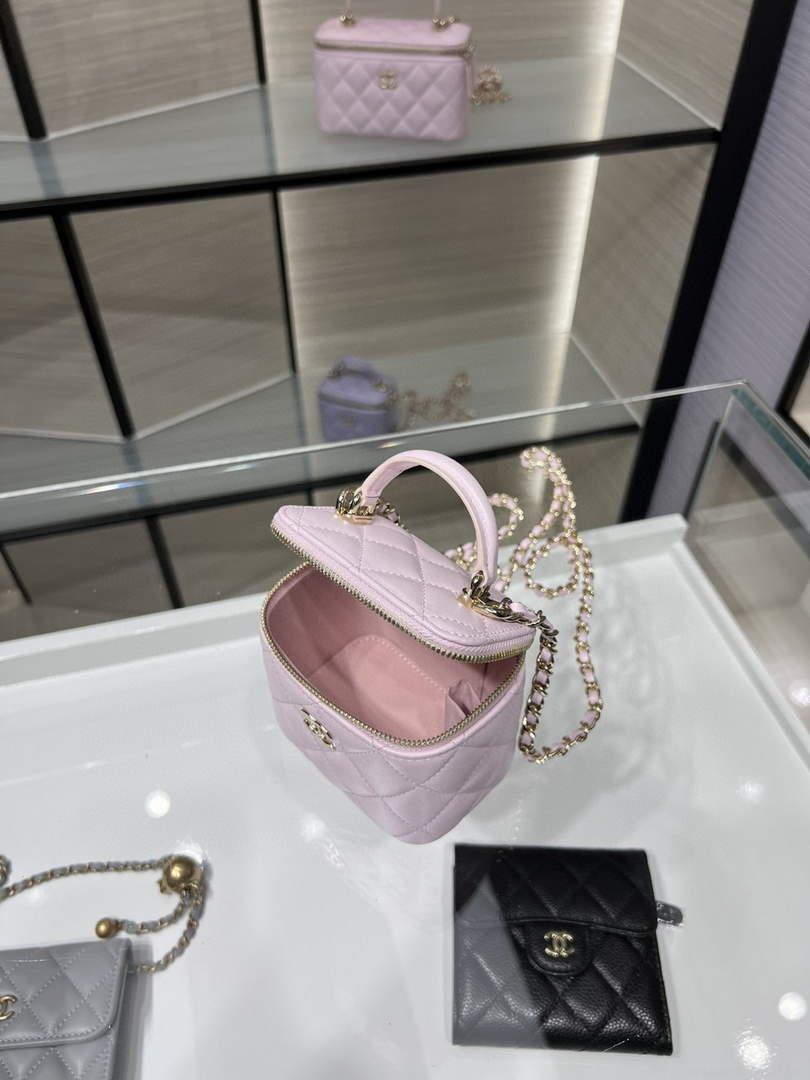 Chanel Small Vanity With Chain and Top Handle Bag Lambskin AP2198 Pink