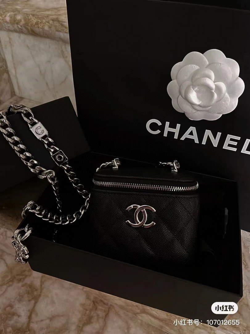 Chanel Small Vanity With Chain Bag Lambskin AP2198 Black Silvery