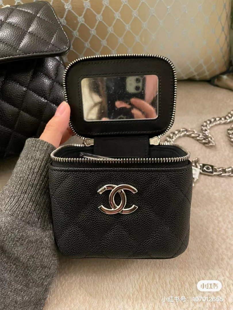 Chanel Small Vanity With Chain Bag Lambskin AP2198 Black Silvery