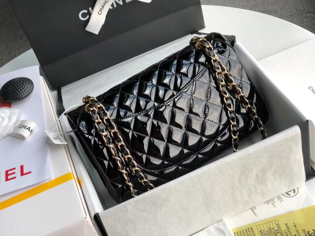 Chanel A01112 Flap Handbag Classic Bag Patent leather Lambskin Black Gold