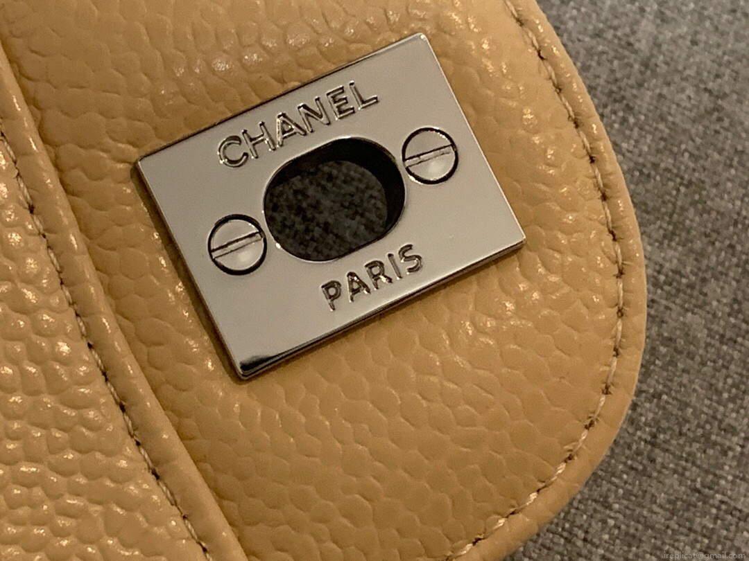 Chanel A01112 Flap Handbag Classic bag Grained shiny Calfskin gold Tan