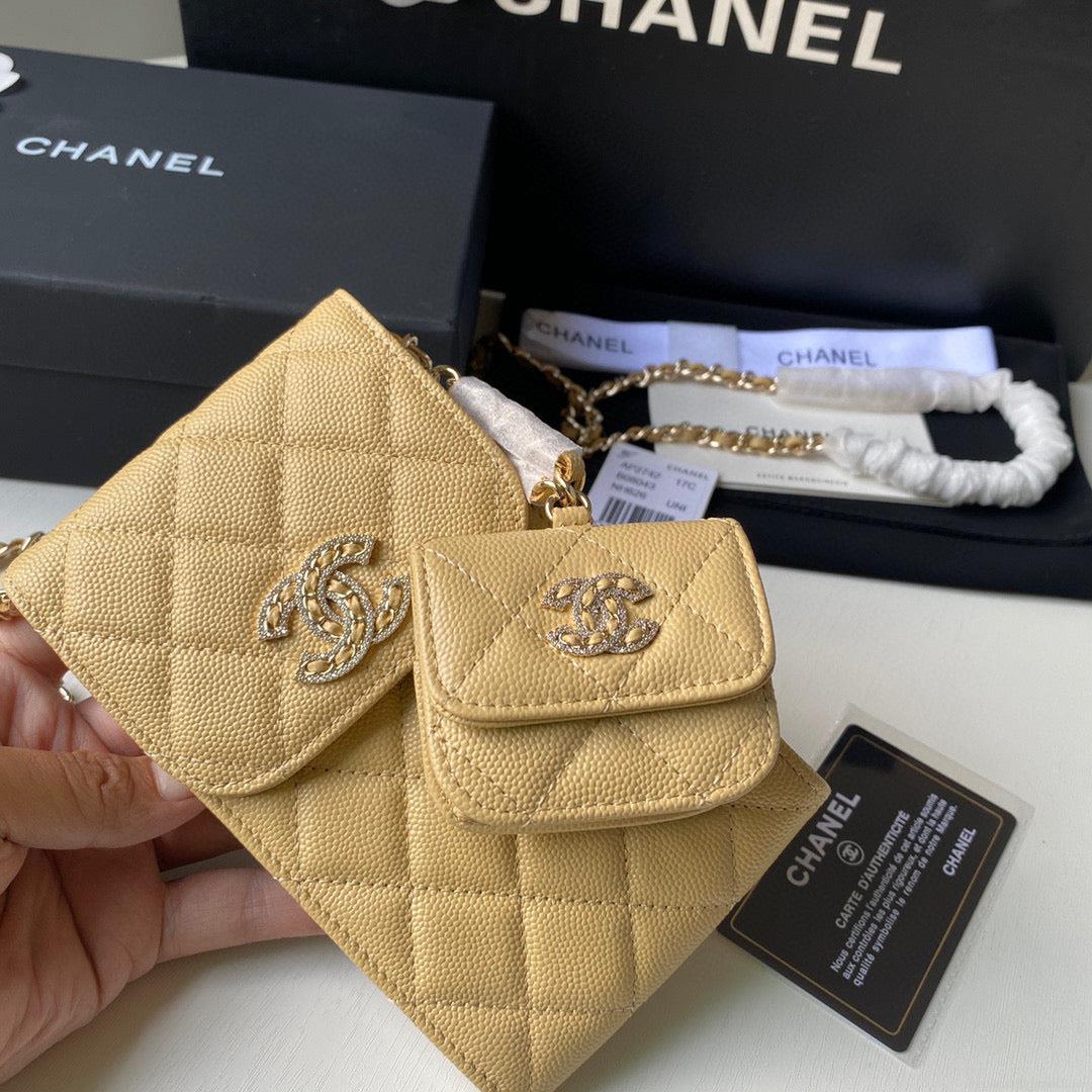 Chanel Phone Airpods Pro Case with Chain Grained Shiny AP2742 Apricot