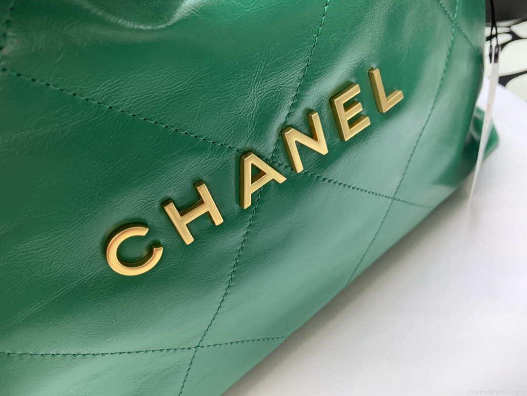 Chanel 22 Handbag Shiny Calfskin AS3261 Green Gold Metal
