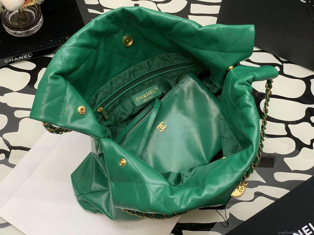 Chanel 22 Handbag Shiny Calfskin AS3261 Green Gold Metal