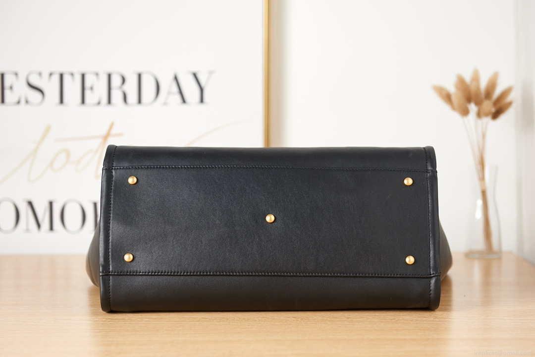 Chanel A66941 Large Shopping Bag Calfskin Black