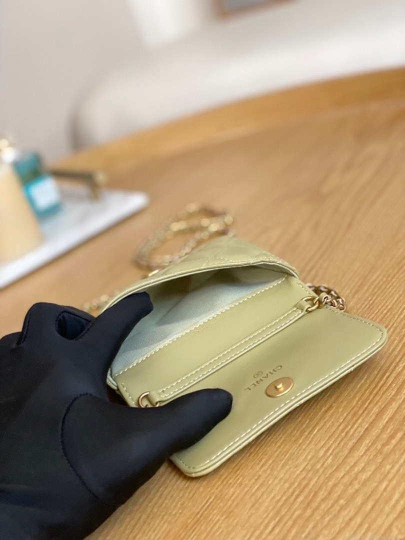 Chanel AP3036 Clutch With Chain lambskin Green
