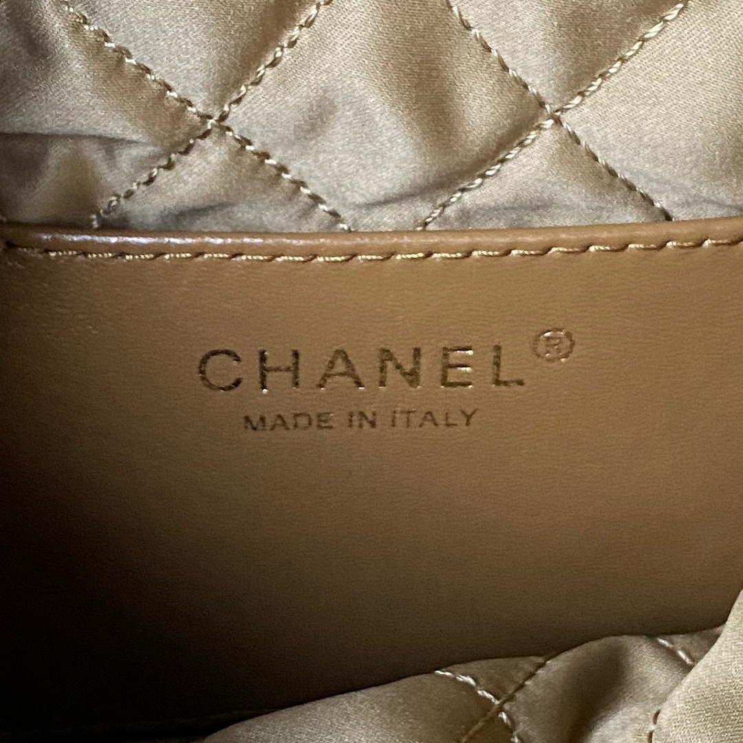 Chanel 22 Mini Handbag AS3980 Shiny Calfskin & Gold-Tone Metal Marigold