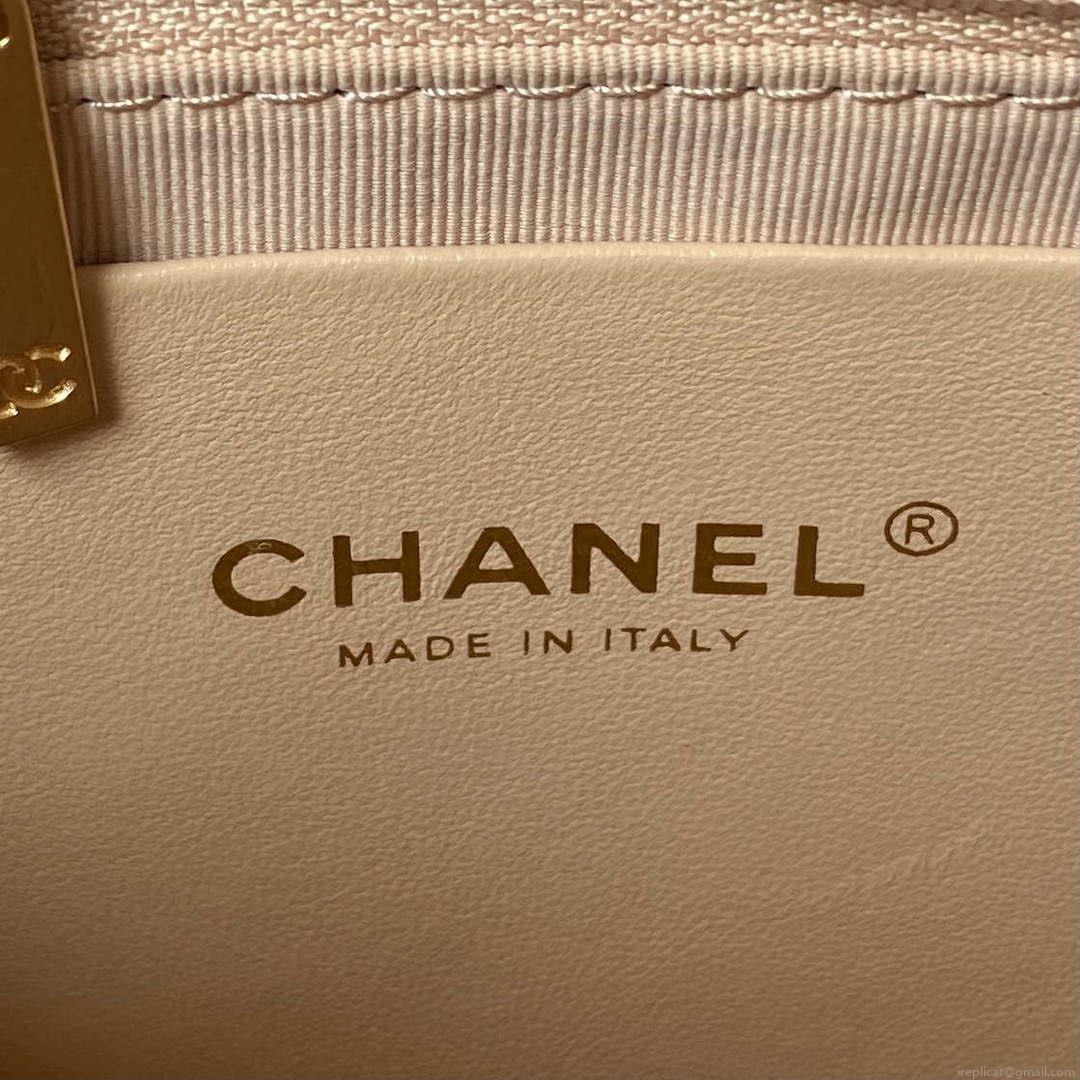 Chanel AS4368 Large HOBO Bag Shiny Crumpled Lambskin & Gold-Tone Metal Apricot
