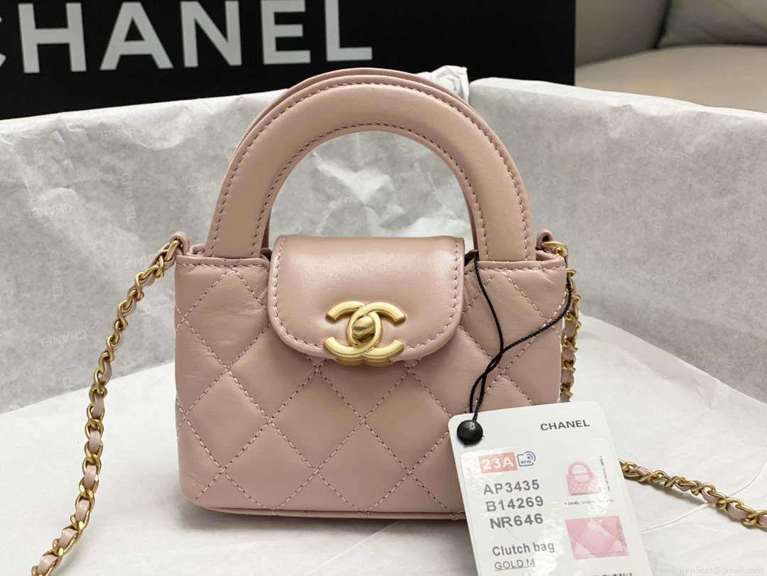 Chanel AP3435 Shiny aged calfskin & gold-tone metal Pink