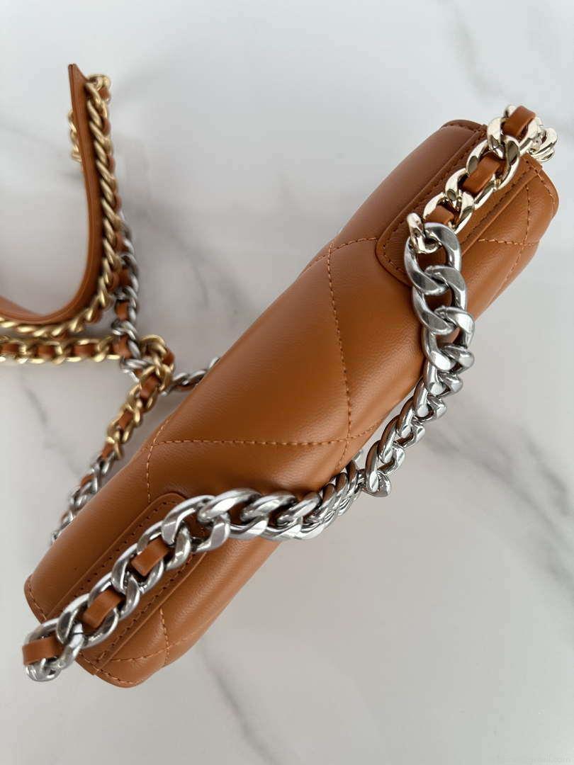 Chanel AP3267 19 Wallet on Chain Woc Shiny Lambskin Brown
