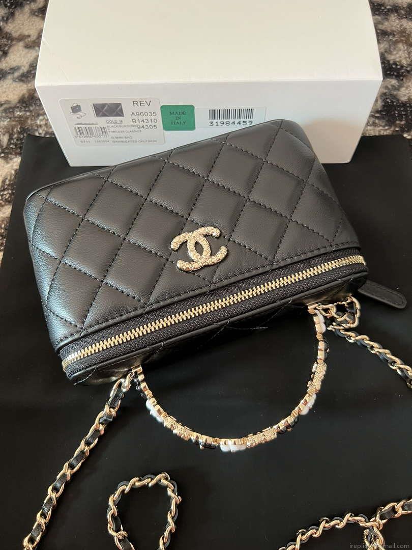 Chanel A96035 CLUTCH Lambskin Vanity Box bag Black