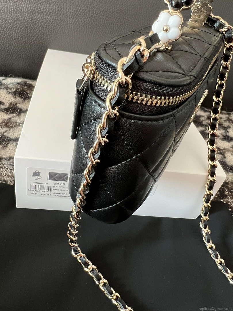 Chanel A96035 CLUTCH Lambskin Vanity Box bag Black
