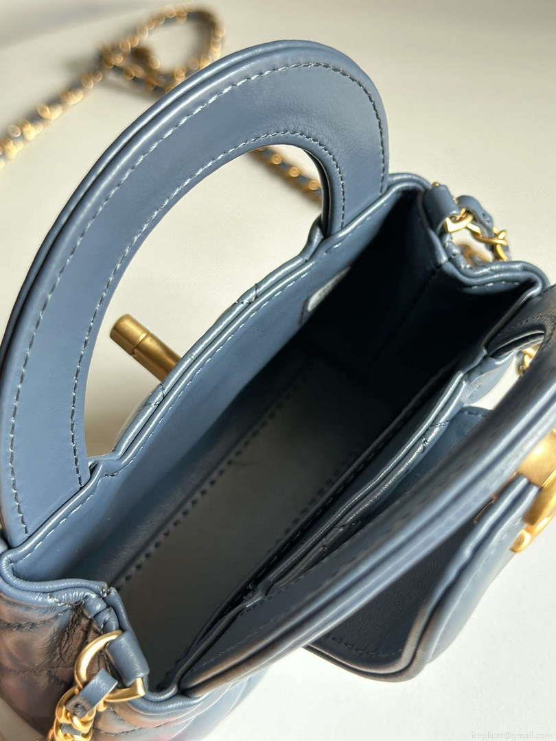 Chanel AP3435 Shiny Aged calfskin & gold-tone metal Navy Blue
