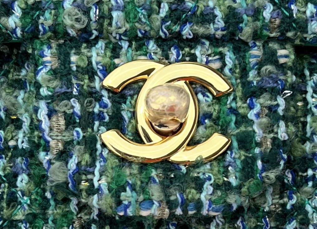 Chanel A01112 Flap Classic Handbag Woolen & Gold-Tone Metal Green
