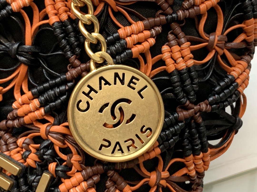 Chanel 22 AS3980 Mini Handbag Calfskin knotted lace and gold-tone metal Orange & black