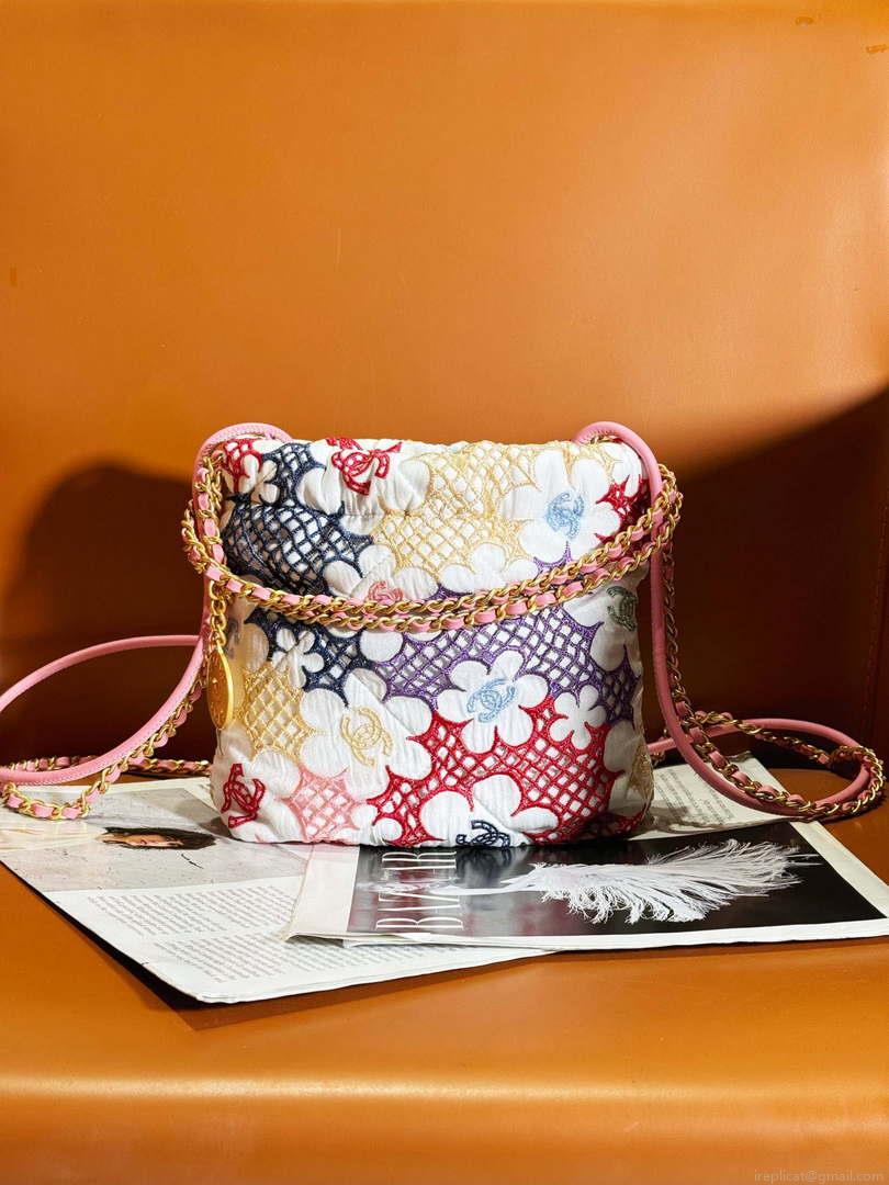 Chanel AS3980 22 Mini Handbag Lace Patchwork & Gold-Tone Metal Multicolour