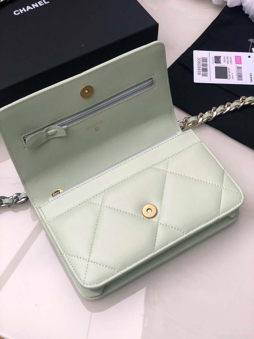 Chanel AP0957 19 Wallet on Chain Woc Shiny Lambskin Green Silver