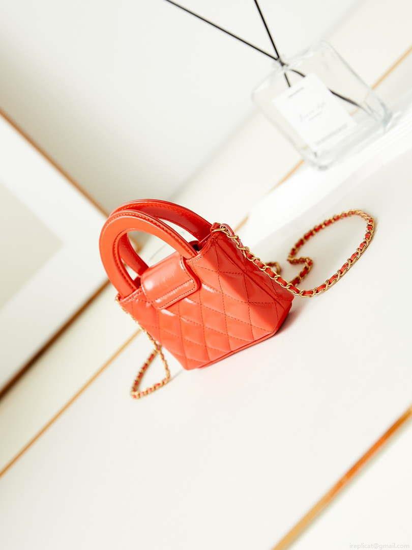 Chanel AP3435 Shiny Aged calfskin & gold-tone metal Orange Red