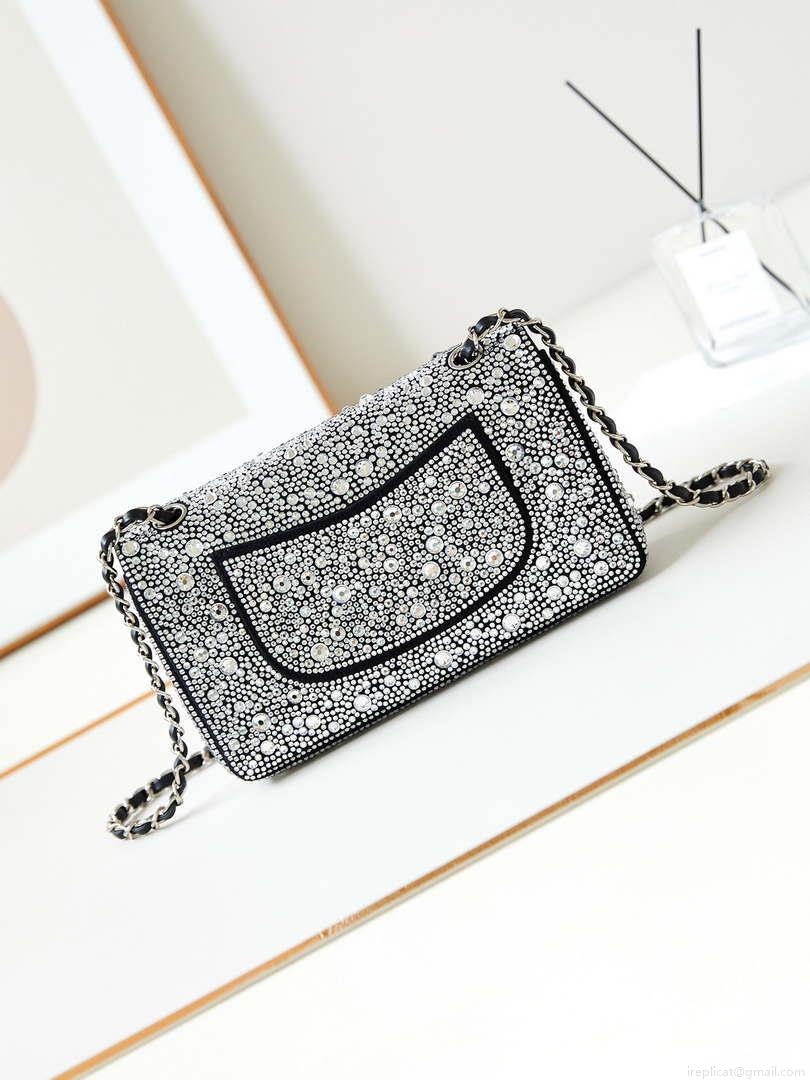 Chanel 24SS A01112 Flap Classic Handbag Large diamond inlaid Silver