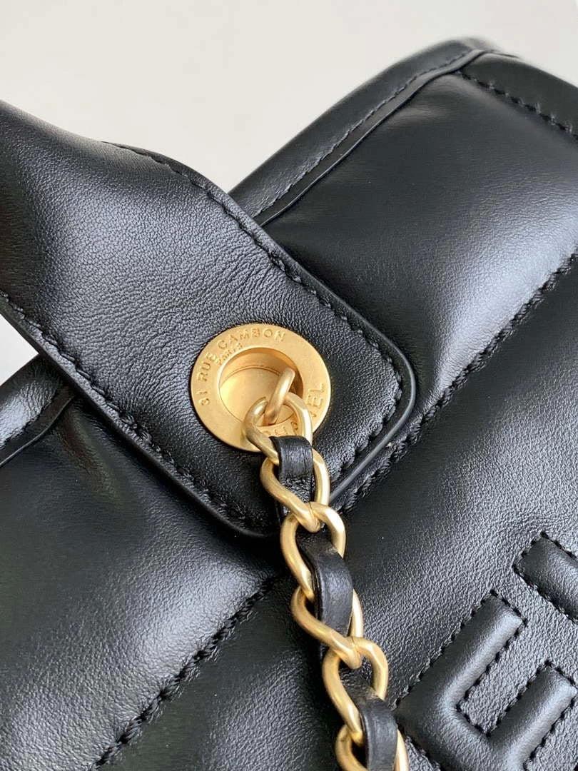 Chanel A66941 23B Small SShopping Bag Black Calfskin