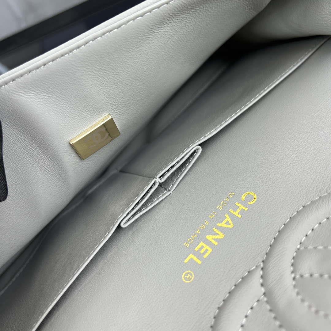 Chanel A01112 Flap Classic 11.12 Handbag Grained Calfskin & Gold-Tone Metal Gray