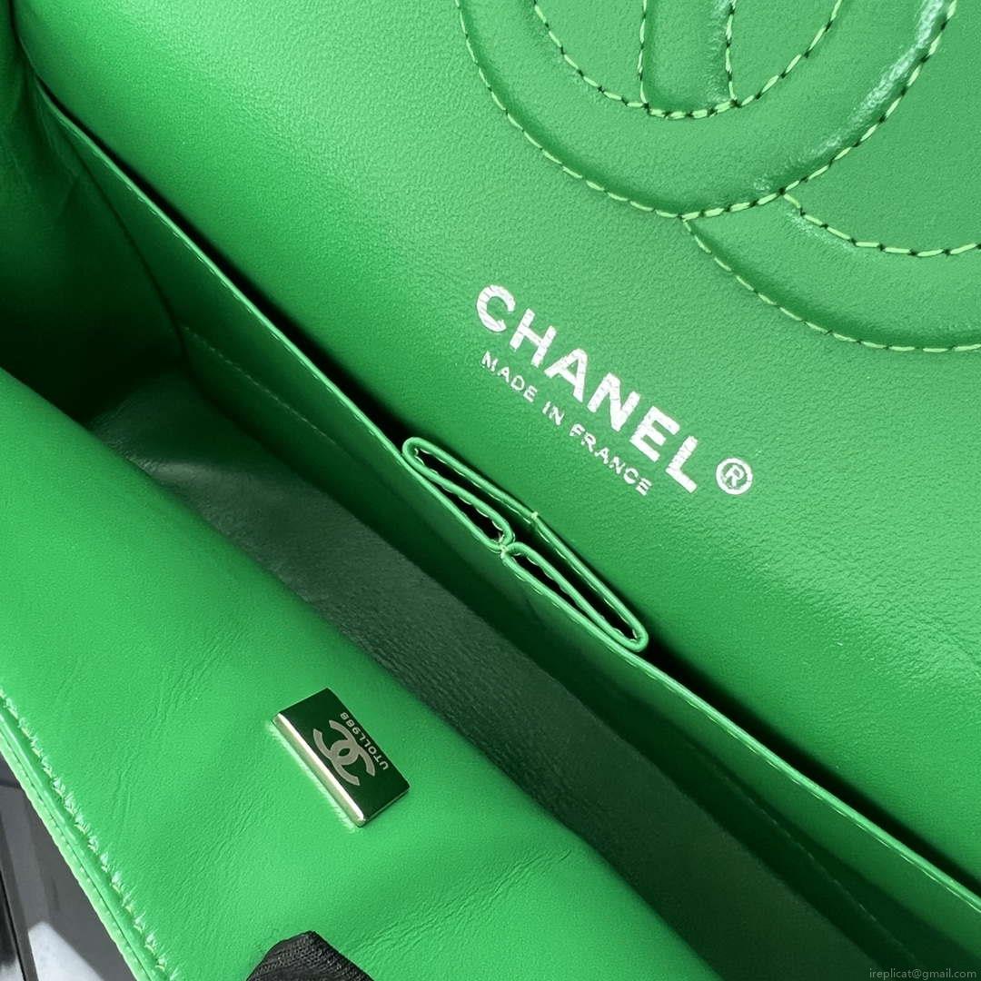 Chanel A01112 Flap Classic 11.12 Handbag Grained Calfskin & Silver-Tone Metal Kelly Green