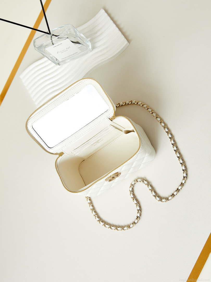 Chanel AP3804 Clutch Lambskin Vanity Box bag With Pearl handle White