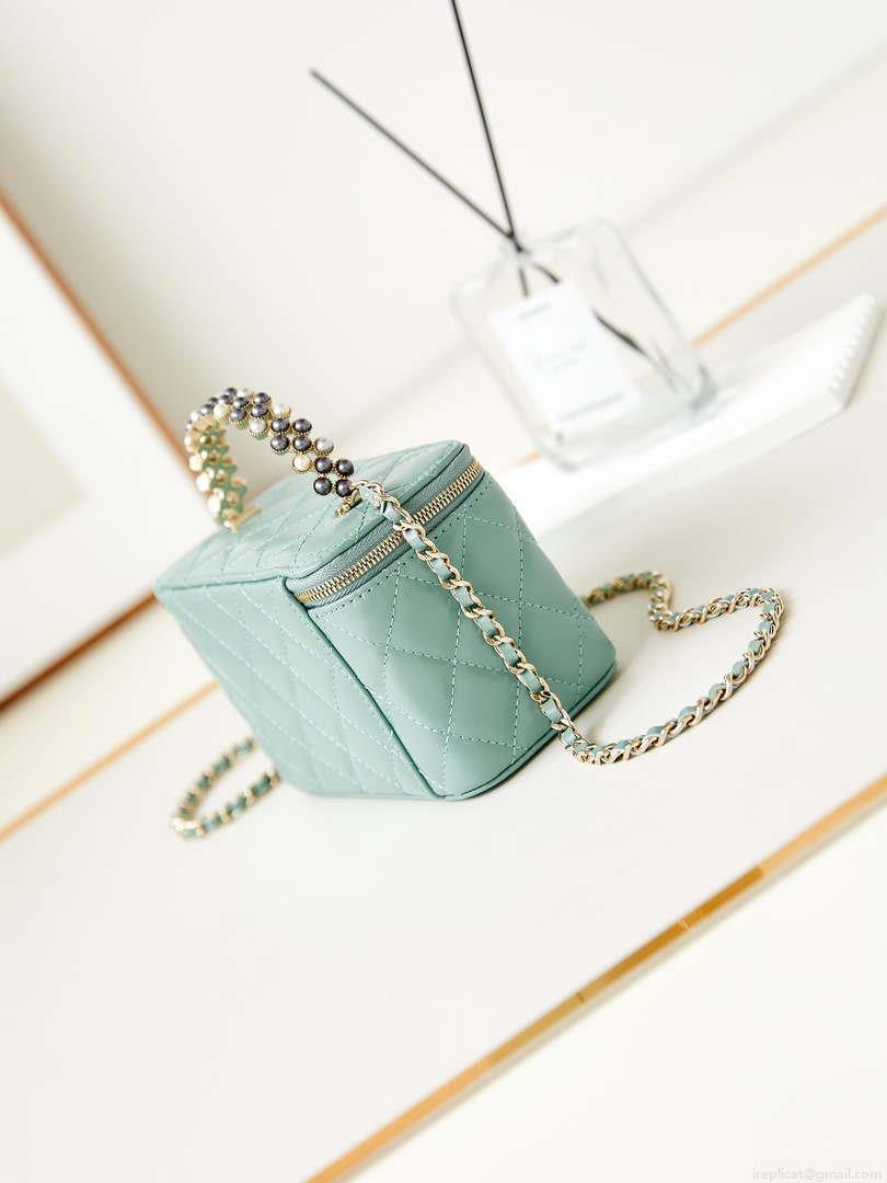 Chanel AP3804 Clutch Lambskin Vanity Box bag With Pearl handle Green
