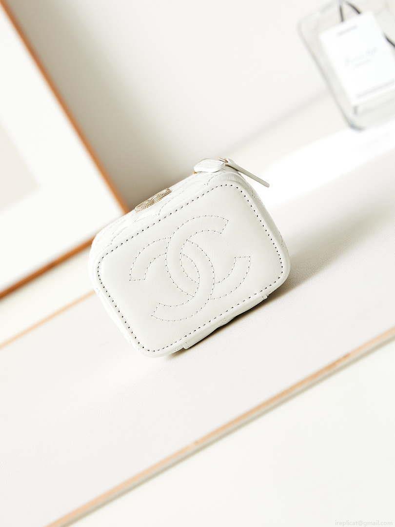 Chanel AP3805 Mini Clutch Lambskin Vanity Box bag With Pearl handle White