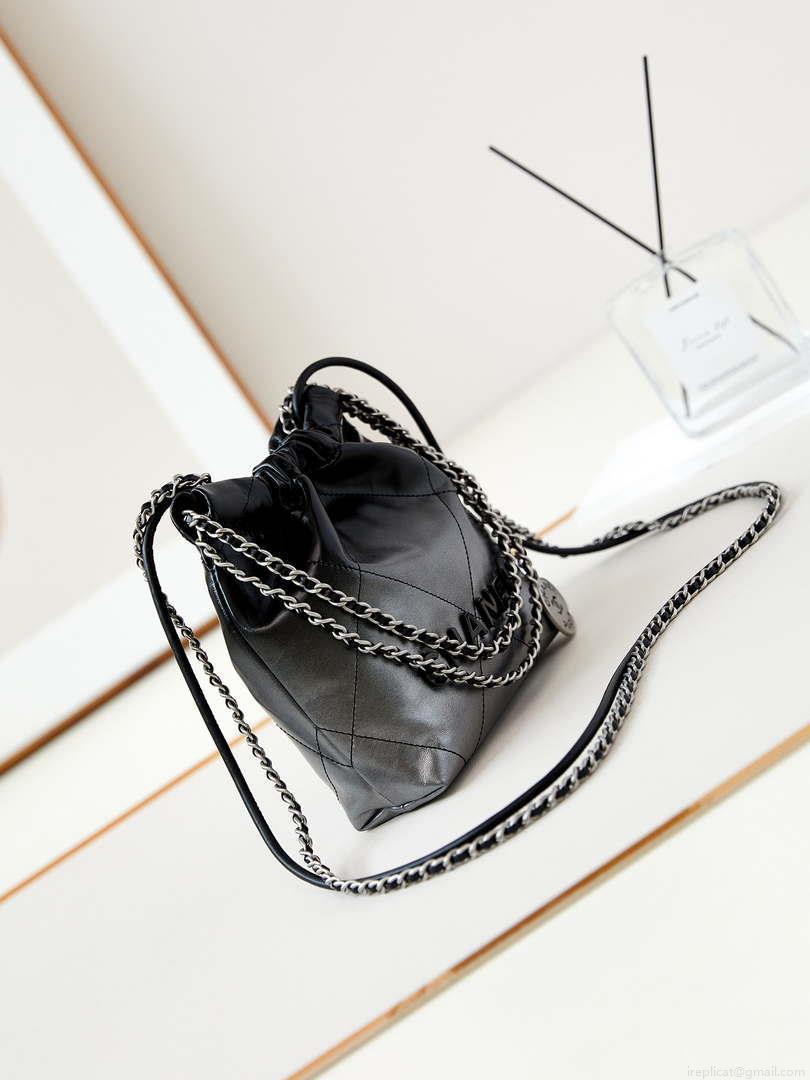 Chanel 22 Mini Handbag Patent Gradient Calfskin Lacquered Metal AS3980 Black