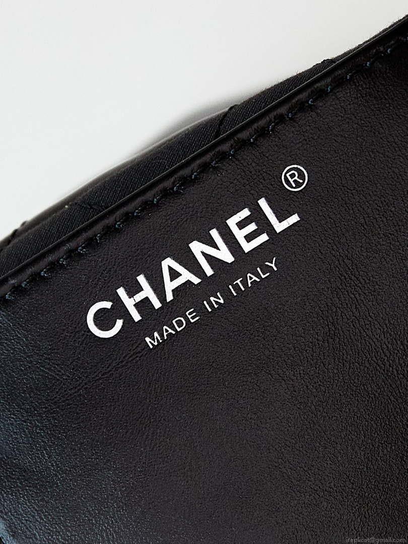 Chanel 22 Mini Handbag Patent Gradient Calfskin Lacquered Metal AS3980 Black