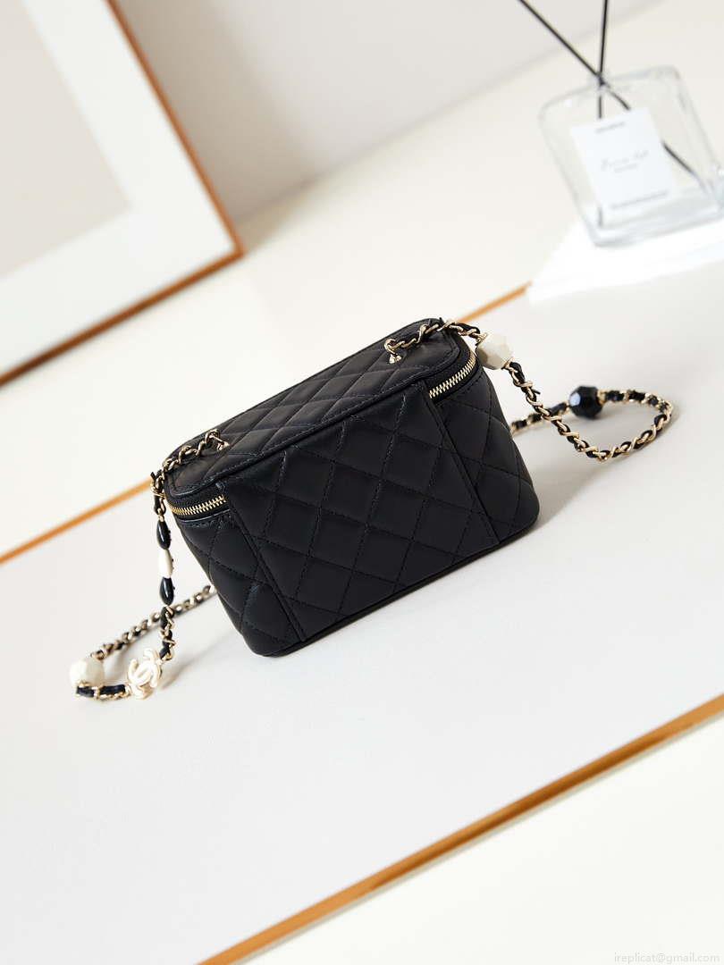Chanel AP3784 Clutch With Chain Lambskin Vanity Box bag with Enamel buckle AP3231 Black