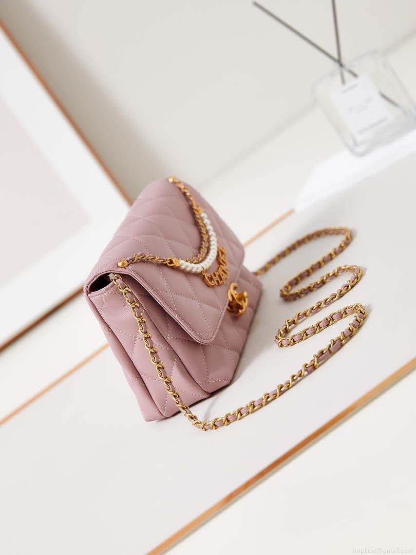 Chanel AS5011 Flap bag Shiny Lambskin Imitation Pearls & Gold-Tone Metal Pink