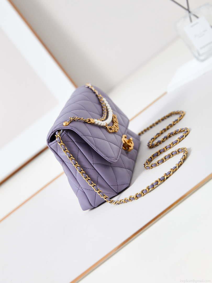 Chanel AS5011 Flap bag Shiny Lambskin Imitation Pearls & Gold-Tone Metal Light Purple