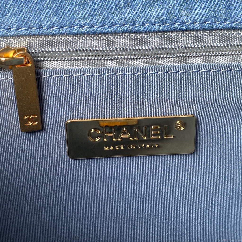 Chanel AS1160 Chanel 19 Handbag Lambskin Blue