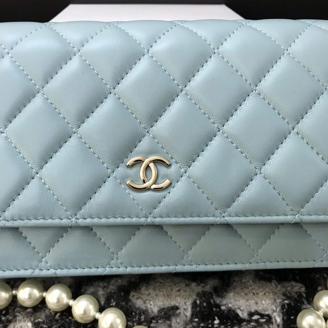 Chanel A68052 Wallet on Chain bag lambskin Imitation Pearls gold Light Blue
