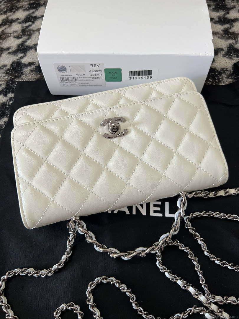 Chanel AP3645 Woc Wallet on Chain White Shiny Crumpled Calfskin Strass & Ruthenium Finish Metal