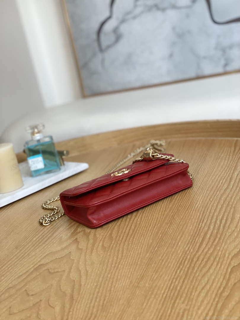 Chanel AP3047 FLAP Phone Holder With Chain Red Lambskin