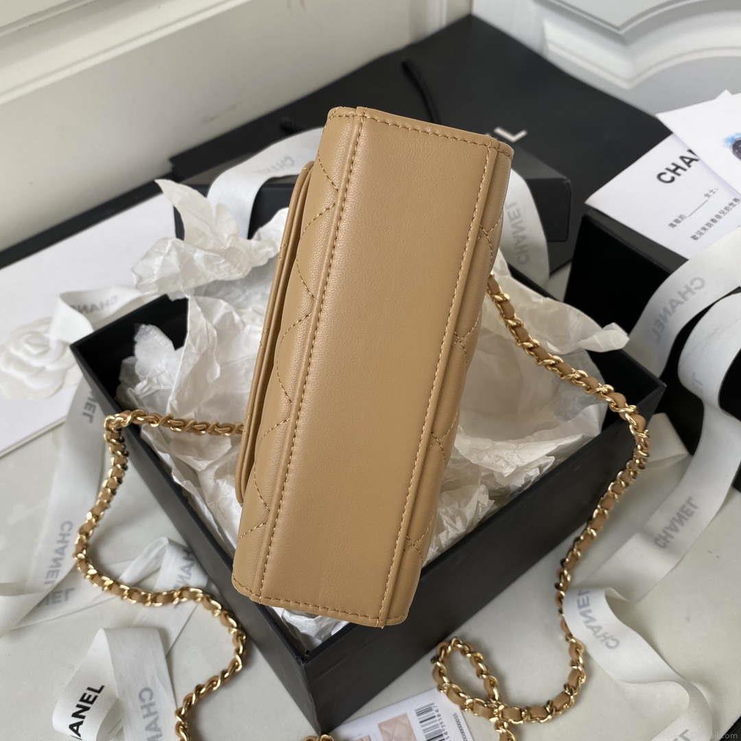 Chanel AP3513 Woc Clutch With Chain lambskin Imitation Pearls Enamel & Gold Apricot