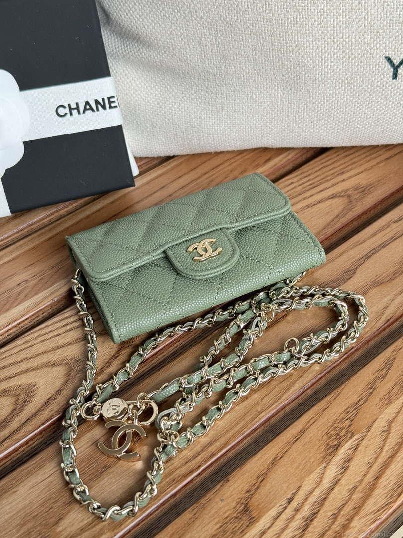 Chanel A81081 Wallet on Chain Shiny Calfskin Green