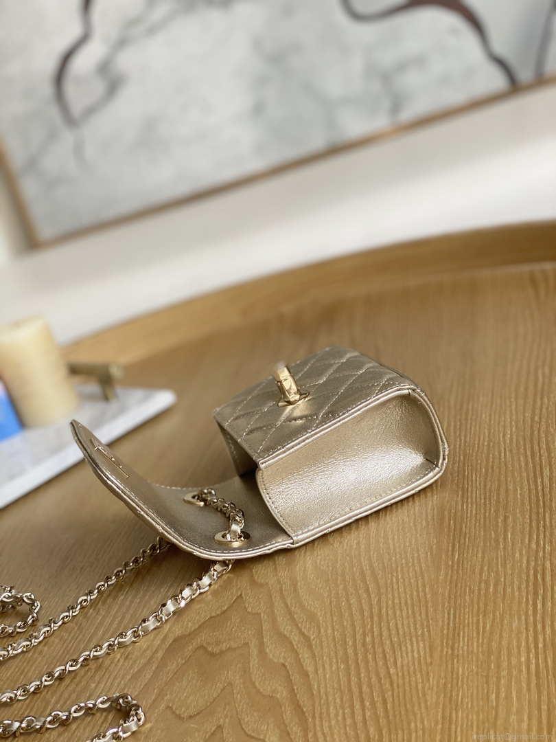 Chanel AP3020 Clutch with chain lambskin gold tone metal Gold
