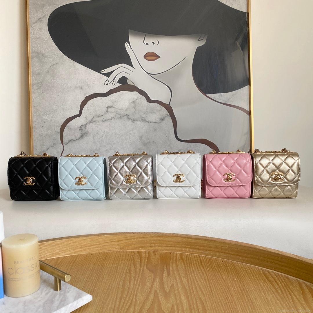 Chanel AP3020 Clutch with chain lambskin gold tone metal Sliver