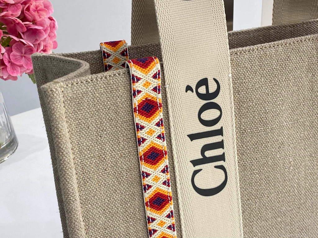 Chloe 383G4227S Medium Woody Tote Bag in Cotton Canvas Orange